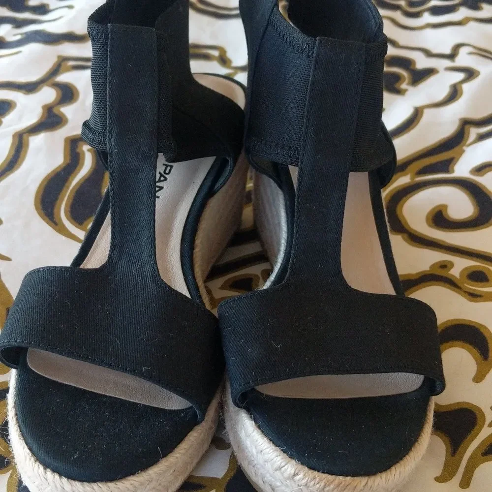 Moda Spana Kara Espadrilles